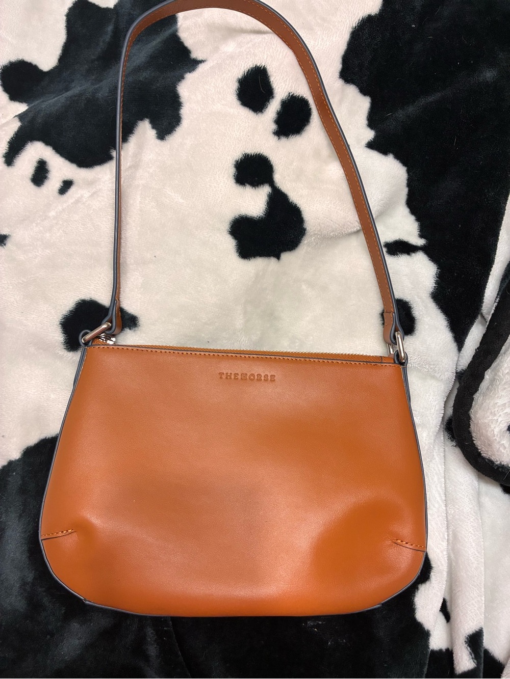 The Horse Shoulder Bag in Tan Brown Leather
